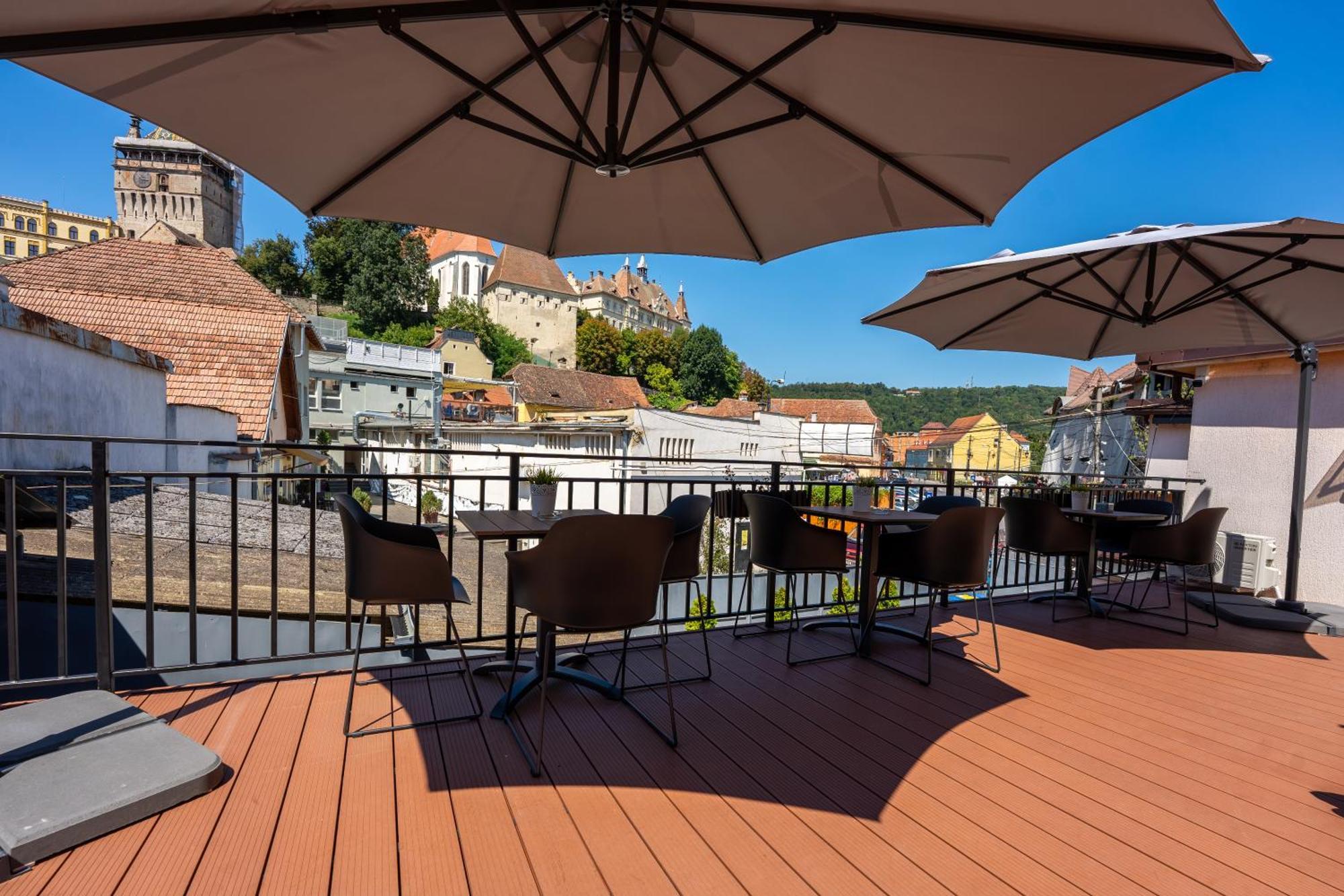 Central Amelie Accommodation Sighisoara Exterior photo